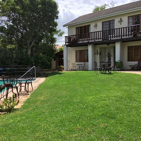 Golf And Garden Guesthouse Somerset West Exterior foto