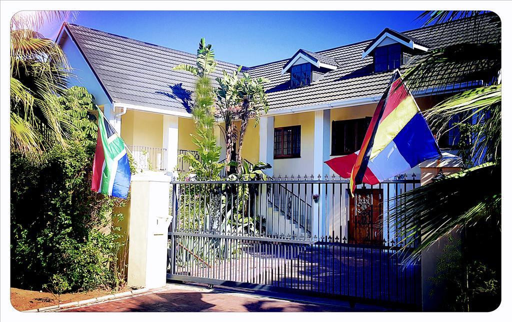 Golf And Garden Guesthouse Somerset West Exterior foto